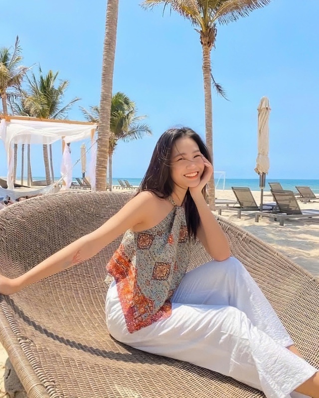 Phong cách ấn tượng với họa tiết thổ cẩm khi đi du lịch- Ảnh 1.
