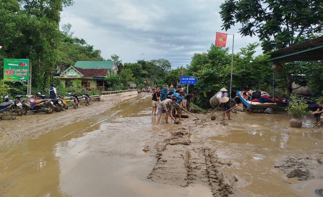 Bác tin đồn vỡ đập thủy điện ở Nghệ An- Ảnh 3.