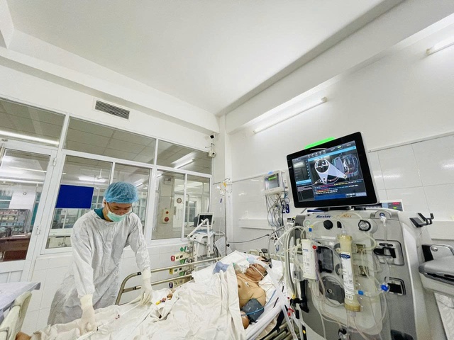 Chính sách bảo hiểm y tế mới: Chia sẻ gánh nặng điều trị với bệnh nhân