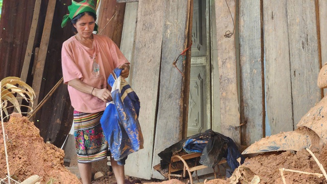 Hoang t&agrave;n sau lũ dữ - Ảnh 3.