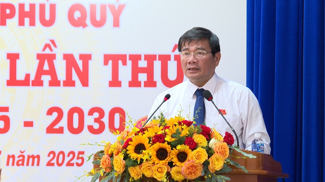Bí thư Lâm Đồng Y Thanh Hà Niê Kđăm dự đại hội Đảng đặc khu Phú Quý- Ảnh 3.