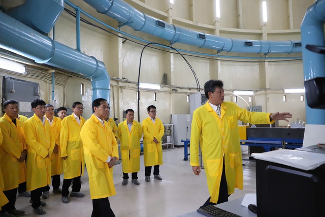 Đề xuất nâng công suất lò phản ứng hạt nhân Đà Lạt lên 2-3 lần- Ảnh 3. Đề xuất nâng công suất lò phản ứng hạt nhân Đà Lạt lên 2-3 lần- Ảnh 3.