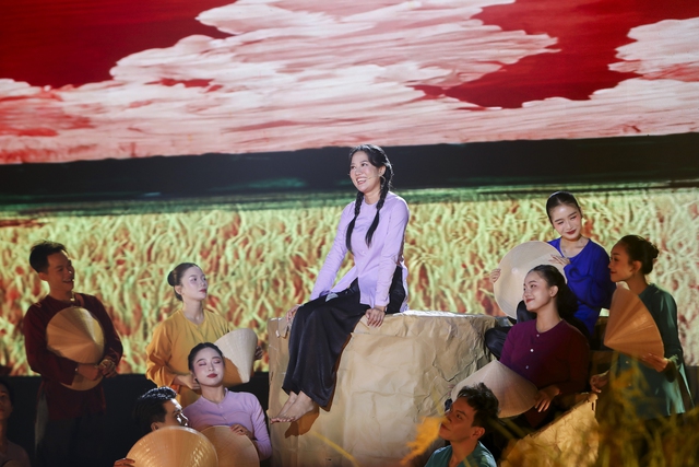 Nữ MC miền Tây gây chú ý ở 'Tình bolero' là ai?- Ảnh 1. Nữ MC miền Tây gây chú ý ở 'Tình bolero' là ai?- Ảnh 1.