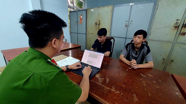 Khởi tố hai đối tượng giết người sau khi xảy ra mâu thuẫn tại quán nhậu- Ảnh 1.