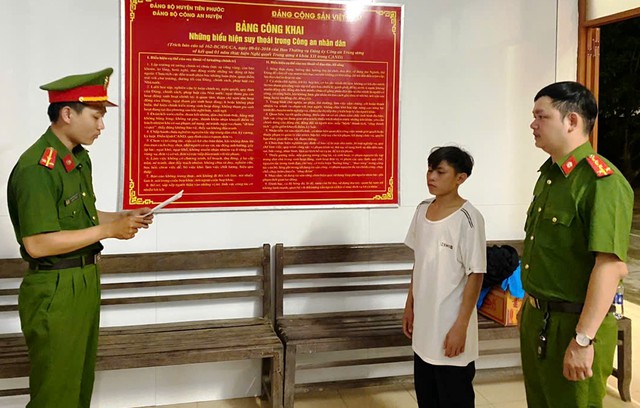 Đà Nẵng: Bắt giam bị can 17 tuổi hiếp dâm bạn nhậu Đà Nẵng: Bắt giam bị can 17 tuổi hiếp dâm bạn nhậu