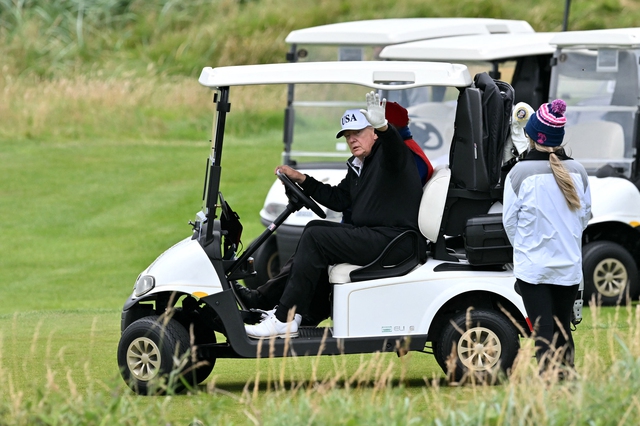 'Quái thú' sân golf lần đầu ra mắt bảo vệ Tổng thống Trump - Ảnh 2.