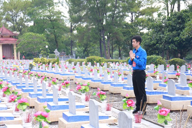 Khởi động Đề án 'Câu chuyện thời hoa lửa'- Ảnh 2. Khởi động Đề án 'Câu chuyện thời hoa lửa'- Ảnh 2.