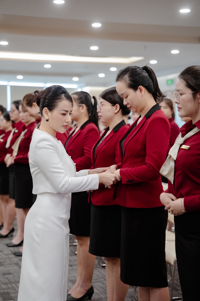 Đặng Bảo Trâm: Người tiên phong chuẩn mực ứng xử mới cho ngành dịch vụ cao cấp- Ảnh 4.