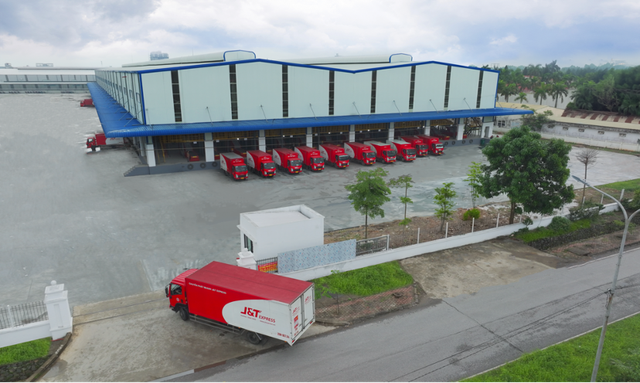 J&T Express đạt mốc 7 năm tăng trưởng tại thị trường Việt Nam J&T Express đạt mốc 7 năm tăng trưởng tại thị trường Việt Nam