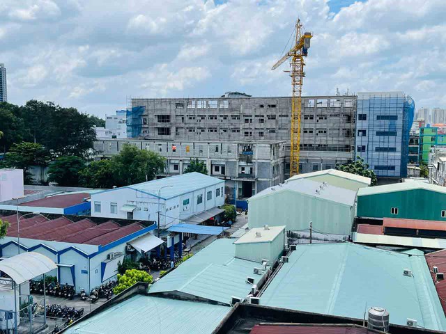 Những bệnh viện thi công ì ạch - Ảnh 2.