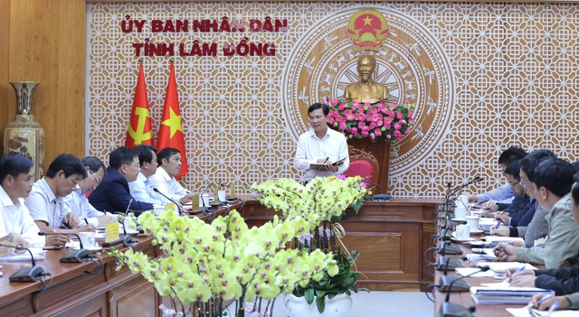 Chủ tịch tỉnh Lâm Đồng yêu cầu tập trung gỡ vướng giải phóng mặt bằng