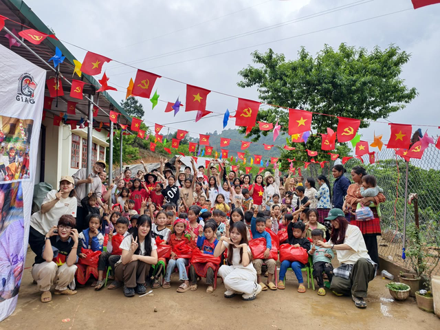 Chàng trai với các chuyến trekking để làm những điều đặc biệt - Ảnh 2.
