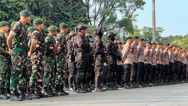 Cảnh sát và đặc nhiệm rất đông, chung kết U.23 Indonesia đại chiến Việt Nam cực nóng! - Ảnh 2.