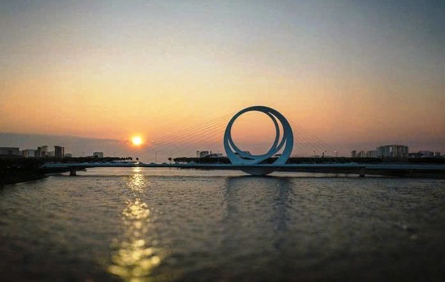 Phương án ‘Trăng trên sông' đạt giải kiến trúc cây cầu hơn 400 tỉ đồng- Ảnh 1. Phương án ‘Trăng trên sông' đạt giải kiến trúc cây cầu hơn 400 tỉ đồng- Ảnh 1.