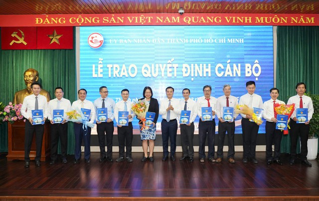 TP.HCM bổ nhiệm lãnh đạo 54 đơn vị sự nghiệp sau sáp nhập- Ảnh 1.