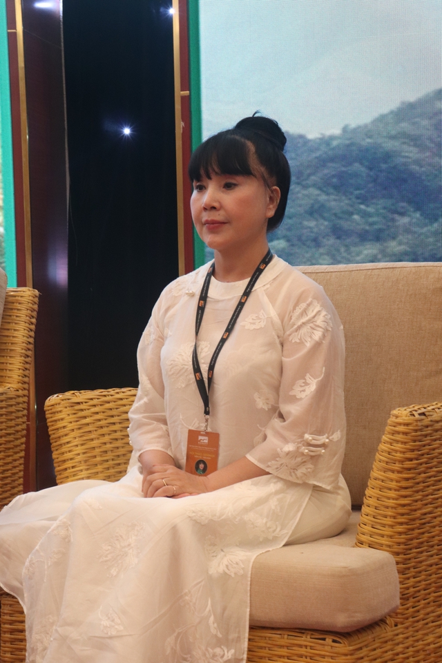 NSND Lan Hương nhắc về 'Em bé Hà Nội', tiết lộ cuộc sống sau khi nghỉ hưu - Ảnh 1.
