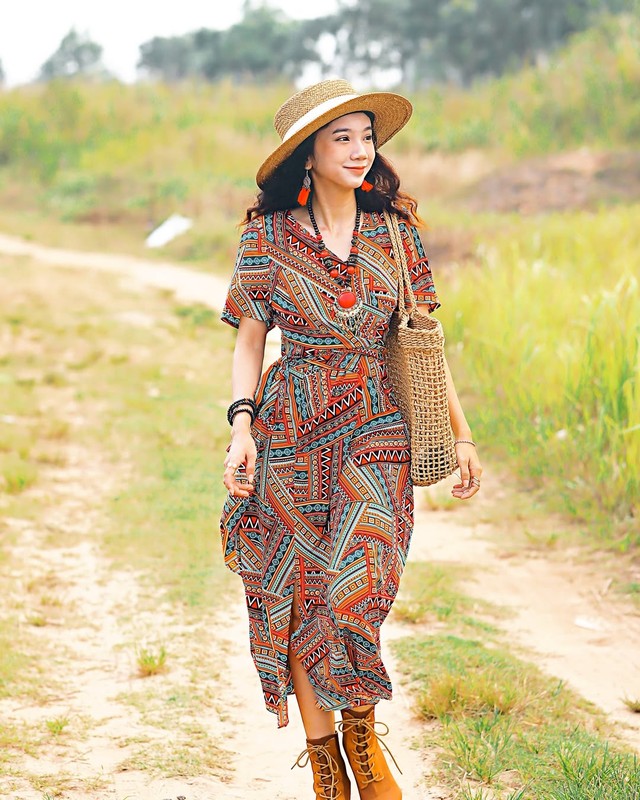 Hô biến hè rực rỡ với phong cách boho- Ảnh 5.