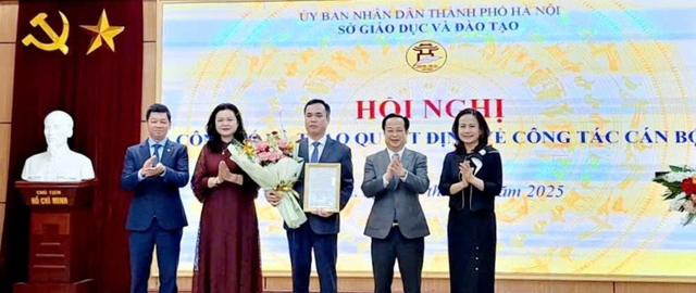 Sở GD-ĐT chính thức có quyền tuyển dụng, điều động đội ngũ nhà giáo - Ảnh 1. Sở GD-ĐT chính thức có quyền tuyển dụng, điều động đội ngũ nhà giáo - Ảnh 1.