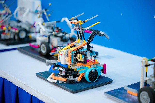 Khởi động cuộc thi robot toàn quốc ROBOTACON WRO 2025 tại Việt Nam - Ảnh 2. Khởi động cuộc thi robot toàn quốc ROBOTACON WRO 2025 tại Việt Nam - Ảnh 2.