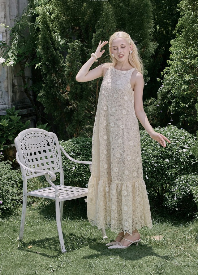 Váy suông linen, ren voan đa năng đáng sắm nhất mùa này - Ảnh 1.