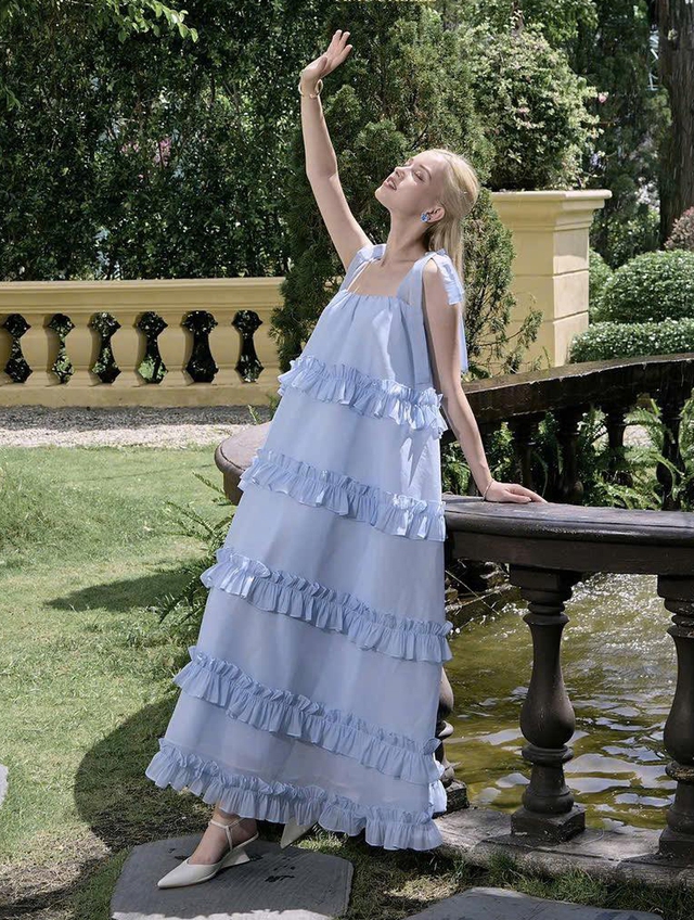 Váy suông linen, ren voan đa năng đáng sắm nhất mùa này - Ảnh 3.