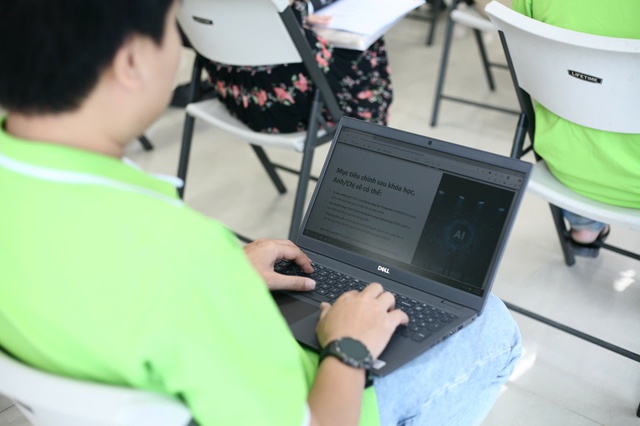 VWS tập huấn ứng dụng AI cho công nhân viên: Đưa công nghệ vào thực tiễn- Ảnh 2.