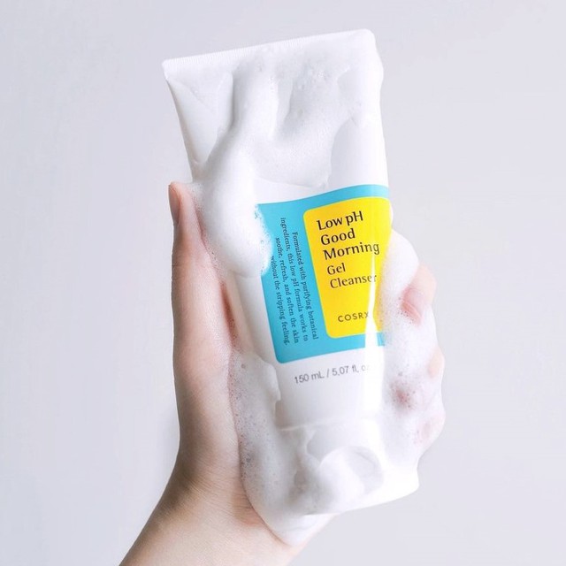 Top 9 sữa rửa mặt dịu nhẹ cho da mụn, top 1 sạch bụi mịn PM2.5  - Ảnh 13.