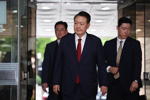 Ông Yoon Suk Yeol có thể bị cưỡng chế thẩm vấn- Ảnh 1.