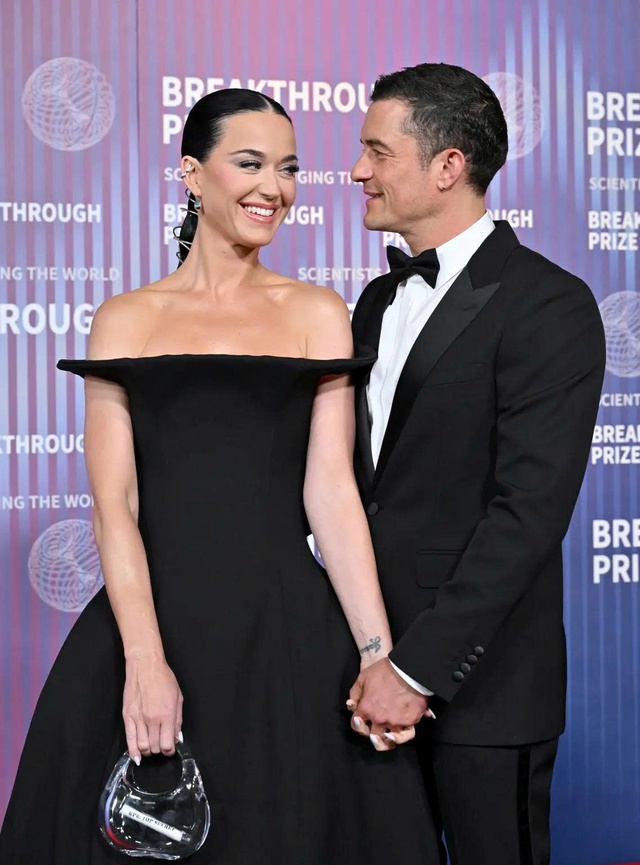 Orlando Bloom và Katy Perry xác nhận chia tay Orlando Bloom và Katy Perry xác nhận chia tay