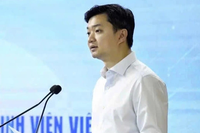 Anh Nguyễn Minh Triết chỉ đạo thành lập 286 đội sinh viên tình nguyện Anh Nguyễn Minh Triết chỉ đạo thành lập 286 đội sinh viên tình nguyện