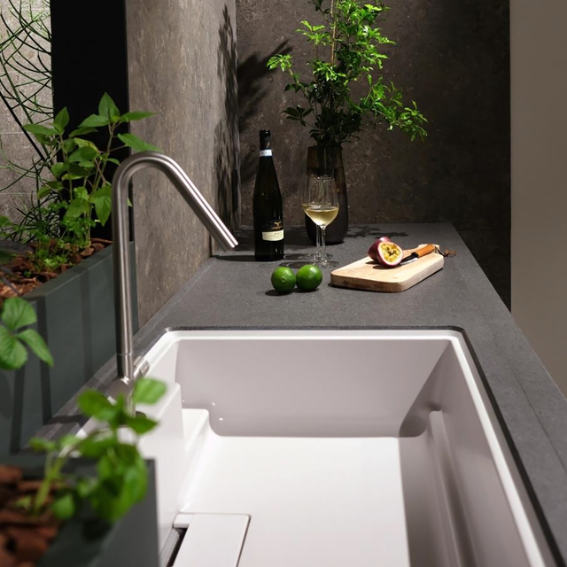 Lắp chậu rửa chén âm và dương Yoshimoto – Đẹp bền chuẩn Nhật với đá Crystal Surface Lắp chậu rửa chén âm và dương Yoshimoto – Đẹp bền chuẩn Nhật với đá Crystal Surface