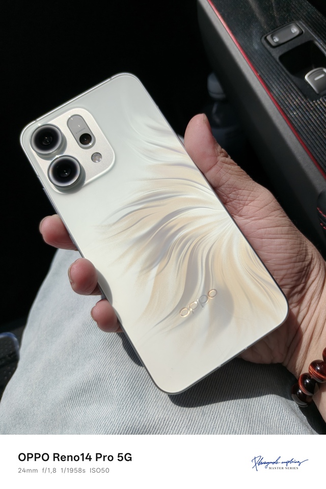 Trải nghiệm Oppo Reno14 và Reno14 Pro 5G: chuyên gia AI trong thiết kế thời thượng Trải nghiệm Oppo Reno14 và Reno14 Pro 5G: chuyên gia AI trong thiết kế thời thượng