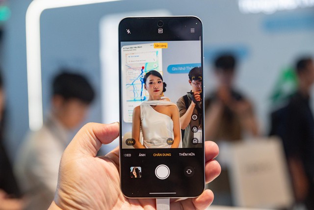 OPPO Reno14 Series 'debut' rực rỡ cùng Sơn Tùng M-TP: 'Hôm mê' mình cứ vậy thôi!- Ảnh 3. OPPO Reno14 Series 'debut' rực rỡ cùng Sơn Tùng M-TP: 'Hôm mê' mình cứ vậy thôi!- Ảnh 3.