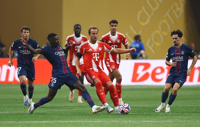 Musiala chấn thương kinh hoàng, Bayern Munich thua cực đau dù PSG bị tận 2 thẻ đỏ Musiala chấn thương kinh hoàng, Bayern Munich thua cực đau dù PSG bị tận 2 thẻ đỏ