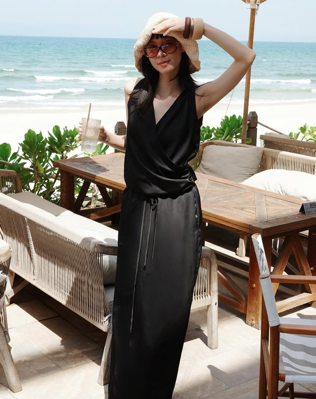5 ý tưởng trang phục mới mẻ, hợp thời trang với chân váy và áo- Ảnh 2. 5 ý tưởng trang phục mới mẻ, hợp thời trang với chân váy và áo- Ảnh 2.