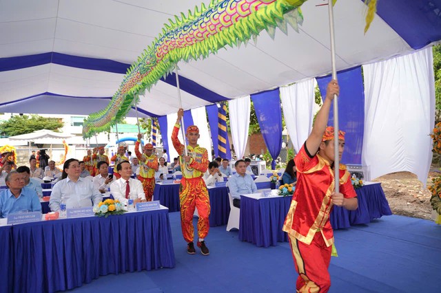 Saigontourist Group động thổ khách sạn 5 sao Sài Gòn - Đà Nẵng - Ảnh 2. Saigontourist Group động thổ khách sạn 5 sao Sài Gòn - Đà Nẵng - Ảnh 2.