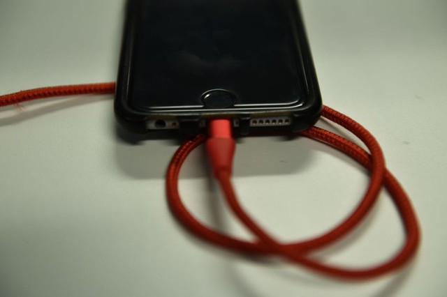 Lưu ý khi sử dụng sạc nhanh cho smartphone Lưu ý khi sử dụng sạc nhanh cho smartphone