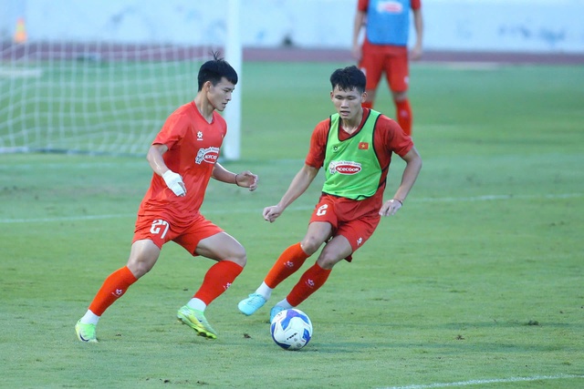 HLV Kim Sang-sik dùng ‘bài tủ’ cho U.23 Việt Nam HLV Kim Sang-sik dùng ‘bài tủ’ cho U.23 Việt Nam