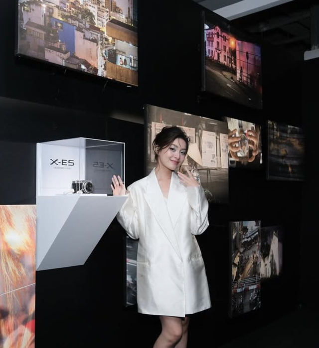 Áo blazer giúp nàng khoác lên mình hình ảnh quý cô hiện đại- Ảnh 8.