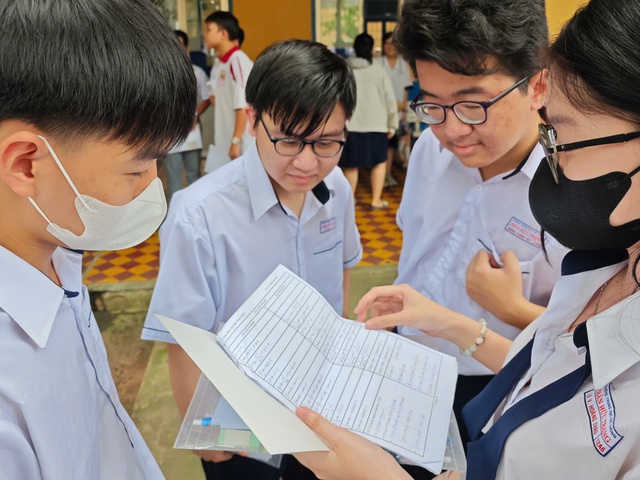 Tin tức đặc biệt trên báo in Thanh Niên 7.7.2025 - Ảnh 2.