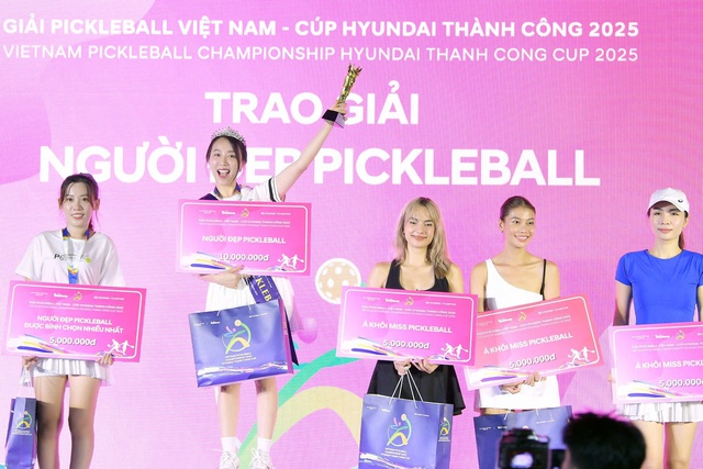Trương Vinh Hiển thắng lớn ở giải pickleball Việt Nam 2025- Ảnh 4. Trương Vinh Hiển thắng lớn ở giải pickleball Việt Nam 2025- Ảnh 4.