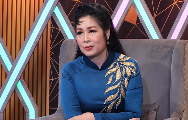 NSND Hồng Vân: Quyết theo nghệ thuật vì nghệ sĩ Thanh Nga và niềm vui tuổi 59 NSND Hồng Vân: Quyết theo nghệ thuật vì nghệ sĩ Thanh Nga và niềm vui tuổi 59