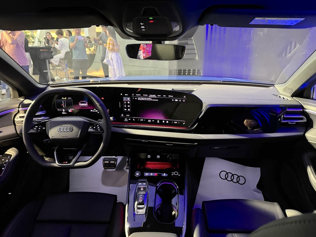 Sedan hạng sang Audi A5 'thế chân' A4 tại Việt Nam, giá 2,199 tỉ đồng - Ảnh 2. Sedan hạng sang Audi A5 'thế chân' A4 tại Việt Nam, giá 2,199 tỉ đồng - Ảnh 2.
