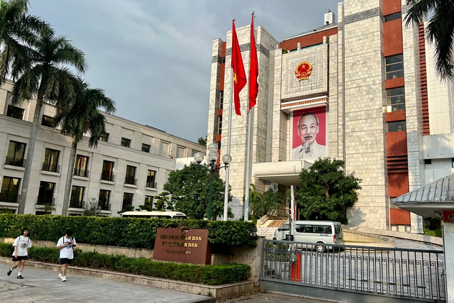 Hà Nội kỷ luật 24 cán bộ, công chức tham nhũng, tiêu cực Hà Nội kỷ luật 24 cán bộ, công chức tham nhũng, tiêu cực