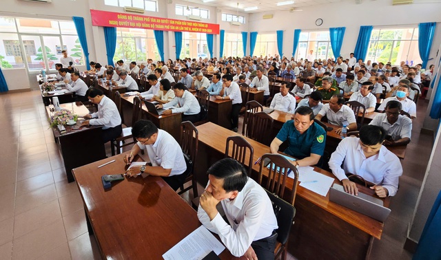 Tây Ninh: Cử tri phản ánh tình trạng thu thuế trì trệ ảnh hưởng người dân Tây Ninh: Cử tri phản ánh tình trạng thu thuế trì trệ ảnh hưởng người dân