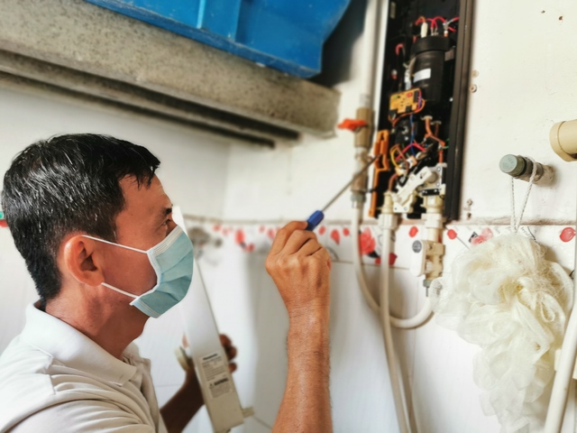 Hết sợ máy nước nóng không an toàn Hết sợ máy nước nóng không an toàn