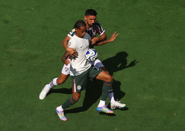 Hàng thủ toàn ‘ông già’ hết phép, ngựa ô Fluminense bất lực nhìn Chelsea vào chung kết Hàng thủ toàn ‘ông già’ hết phép, ngựa ô Fluminense bất lực nhìn Chelsea vào chung kết