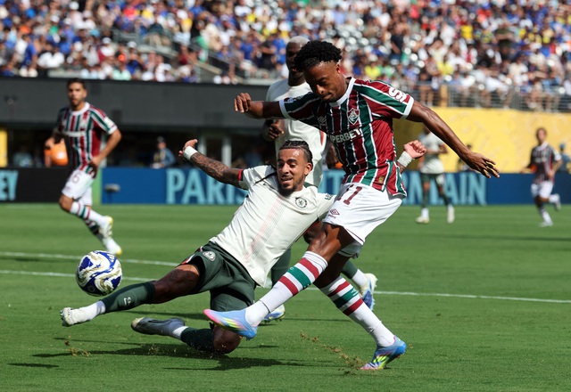 Hàng thủ toàn ‘ông già’ hết phép, ngựa ô Fluminense bất lực nhìn Chelsea vào chung kết - Ảnh 6. Hàng thủ toàn ‘ông già’ hết phép, ngựa ô Fluminense bất lực nhìn Chelsea vào chung kết - Ảnh 6.