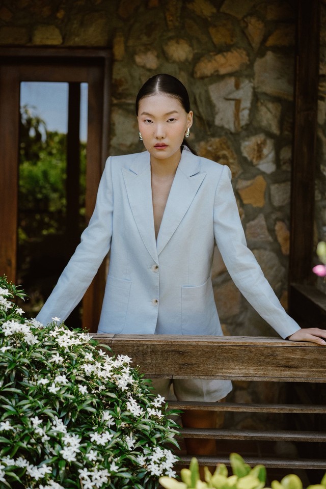 Đẹp từ nhà ra phố với trang phục linen tự nhiên Đẹp từ nhà ra phố với trang phục linen tự nhiên