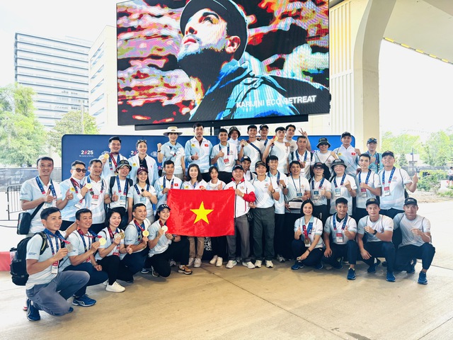 T&T Group thưởng gần 500 triệu đồng cho đoàn thể thao CAND, xạ thủ Trịnh Thu Vinh tạo ấn tượng T&T Group thưởng gần 500 triệu đồng cho đoàn thể thao CAND, xạ thủ Trịnh Thu Vinh tạo ấn tượng